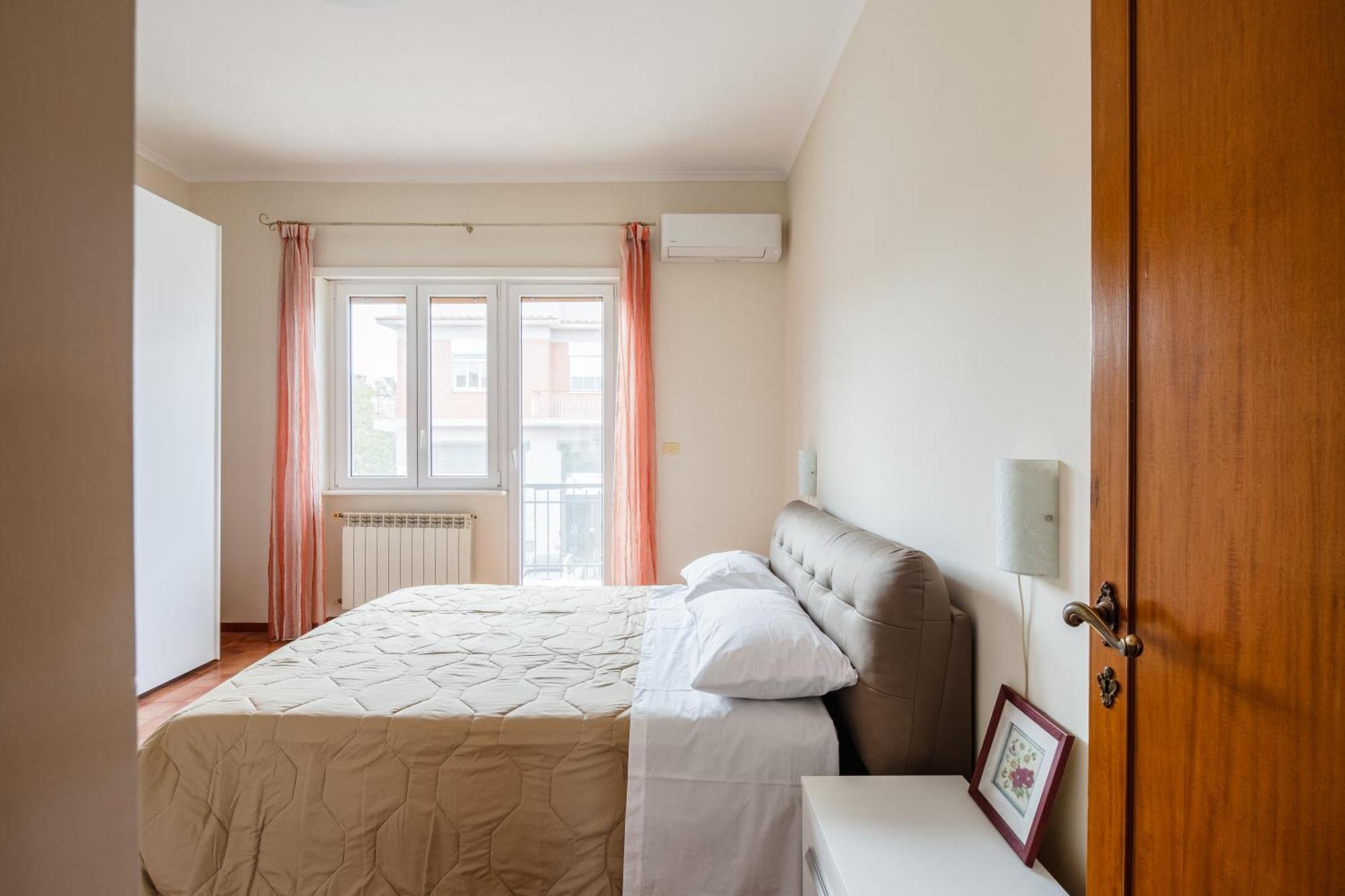 Casa Brando Apartment Santa Maria delle Mole Luaran gambar