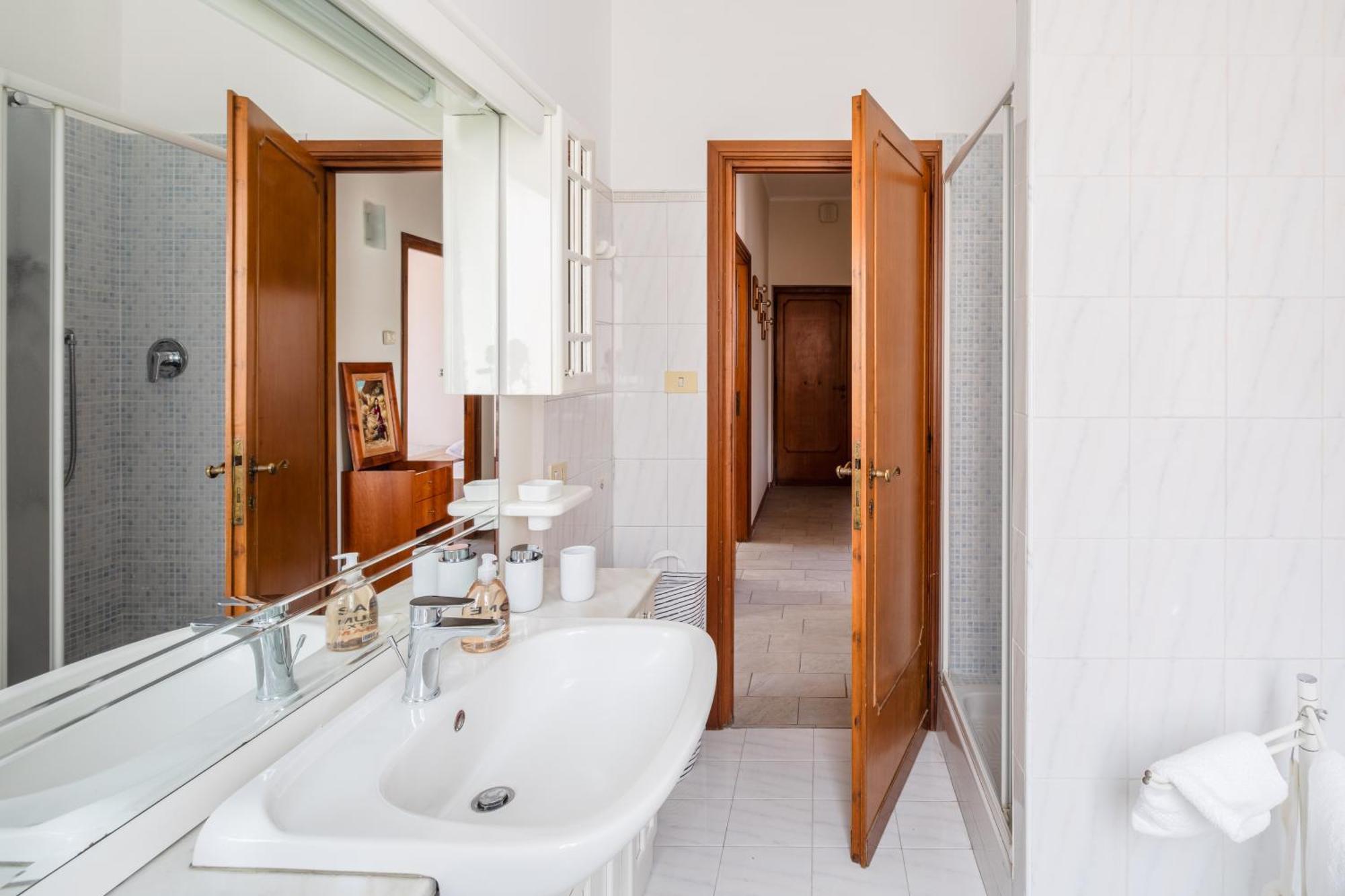 Casa Brando Apartment Santa Maria delle Mole Luaran gambar